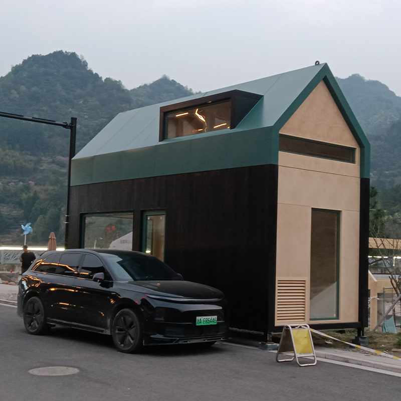 Prefabricated Wood Vacation House