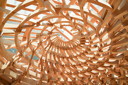 Ang glued-laminated timber ba ay angkop para sa paggawa ng mga sahig? Paano ang tibay nito?